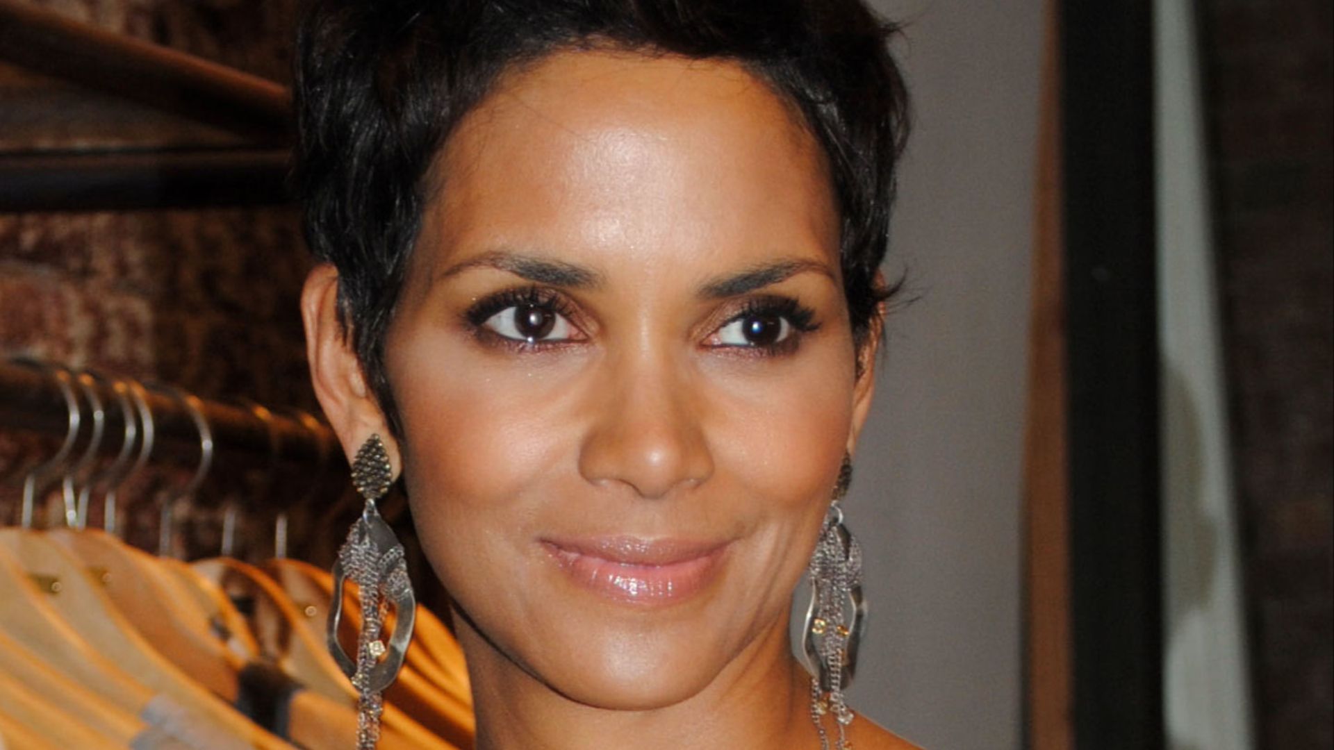 File:Halle Berry 10.jpg