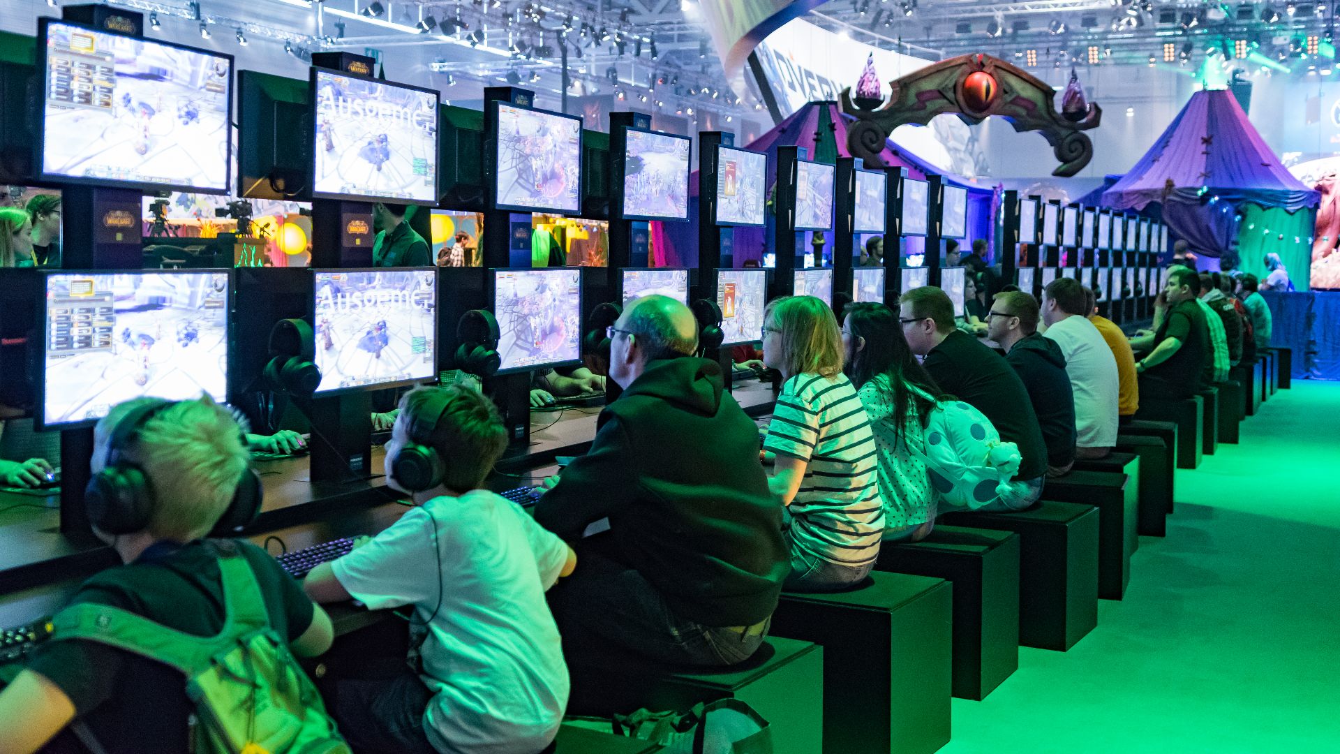 File:World of Warcraft Legion Gamescom 2017 (36455139760).jpg