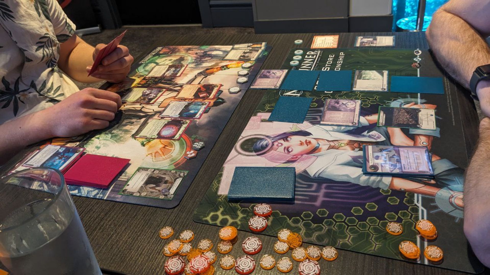 File:Netrunner - Gateway starter decks.jpg