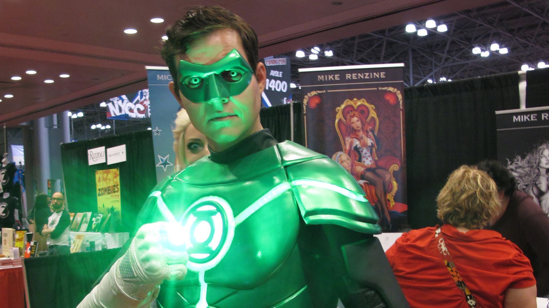 File:NYCC 2014 - Green Lantern (15488344956).jpg