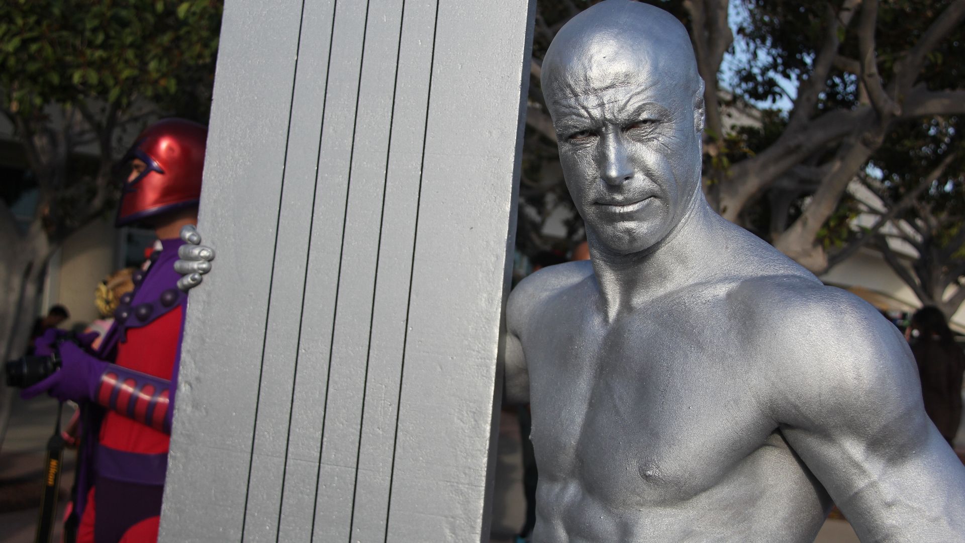 File:San Diego Comic-Con 2014 - Silver Surfer (14584916398).jpg