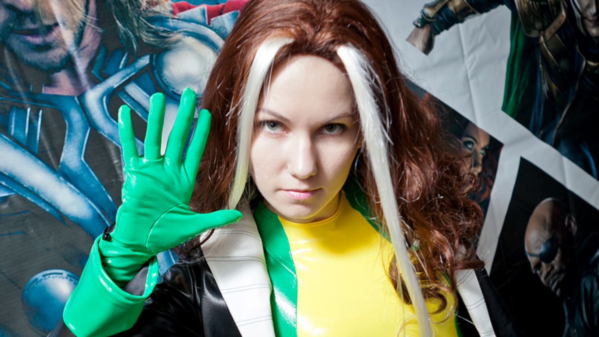 File:Cosplay of Rogue at AVAExpo 2.jpg