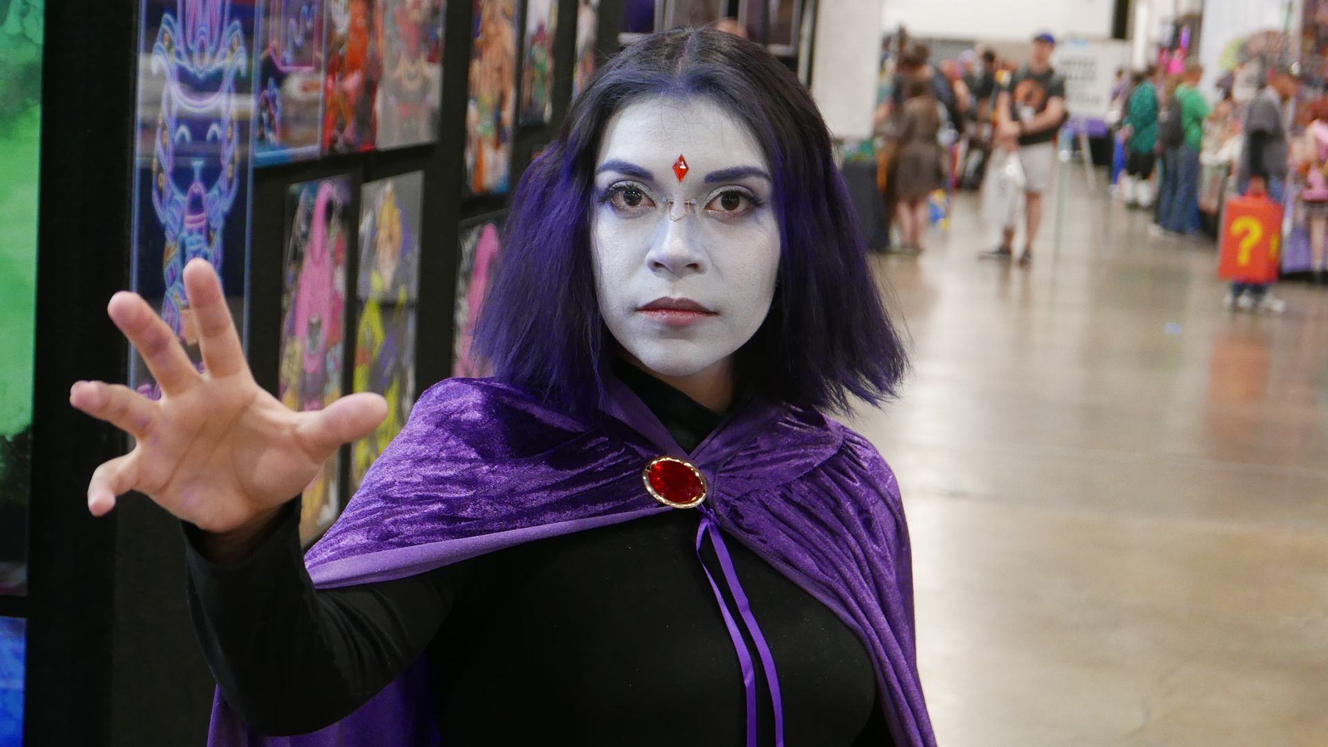 File:Fan Expo Denver 2024 - Cosplay of Raven 1.jpg