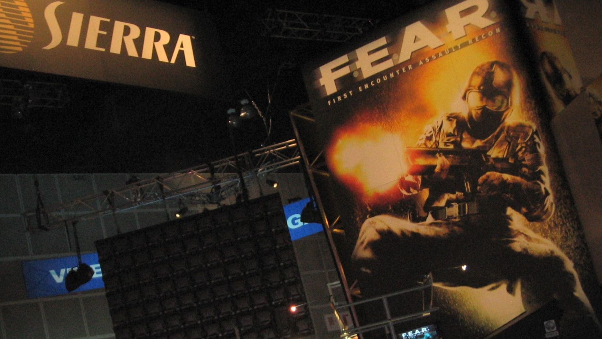 File:F.E.A.R. at the Electronic Entertainment Expo in Los Angeles, California in May 2005.jpg