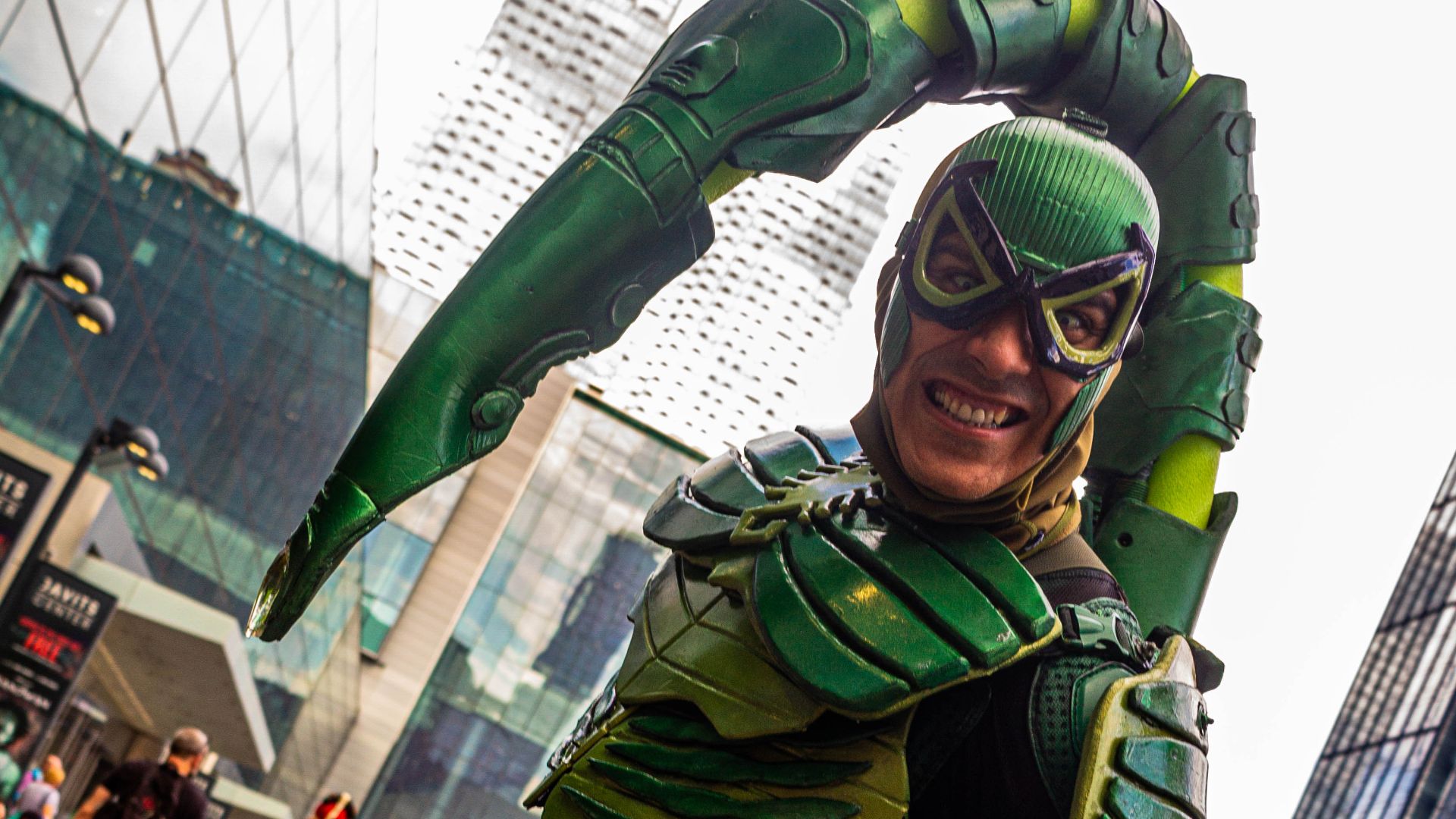 File:Cosplay of Scorpion from Spider-Man at the 2021 New York Comic Con (Touch Edits - 025) (51574133030).jpg