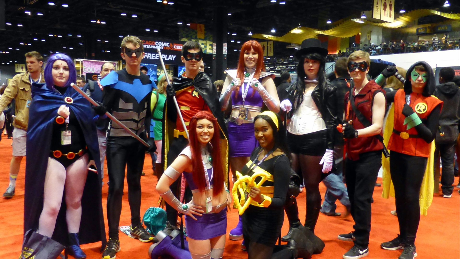 File:C2E2 2015 - Teen Titans (17304892072).jpg
