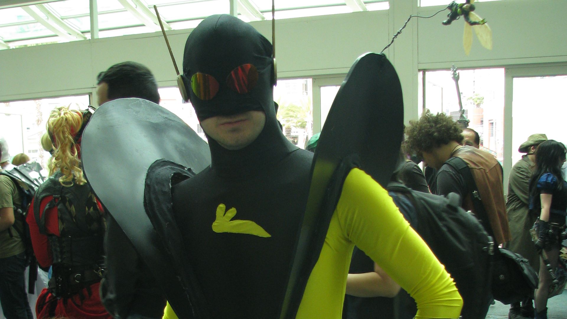 File:SDCC13 - Yellowjacket (9348038702).jpg