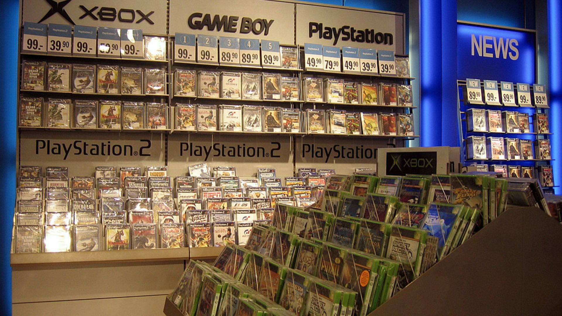 File:Videogameretaildisplay.jpg