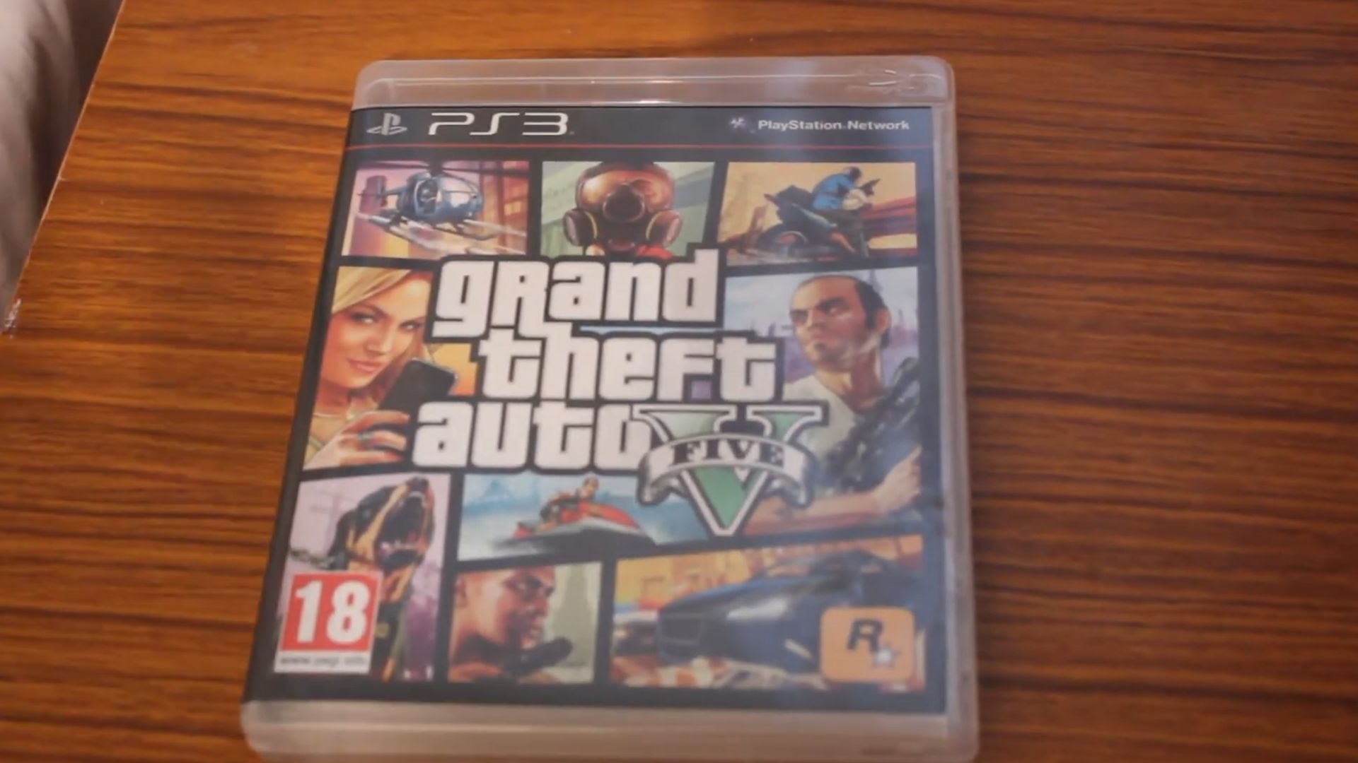grand-theft-auto-v-2013.jpg