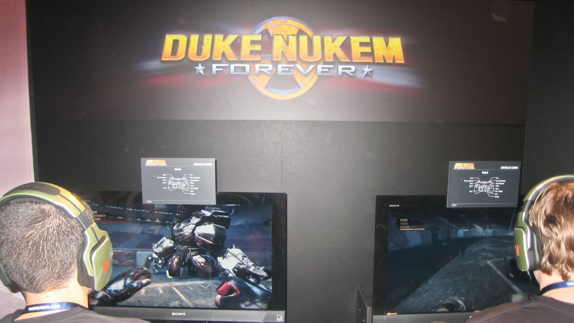 File:Duke Nukem Forever gameplay at PAX Prime 2011 (4955863865).jpg