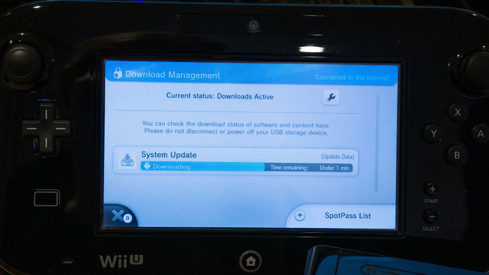 File:Wii U GamePad updating.jpg