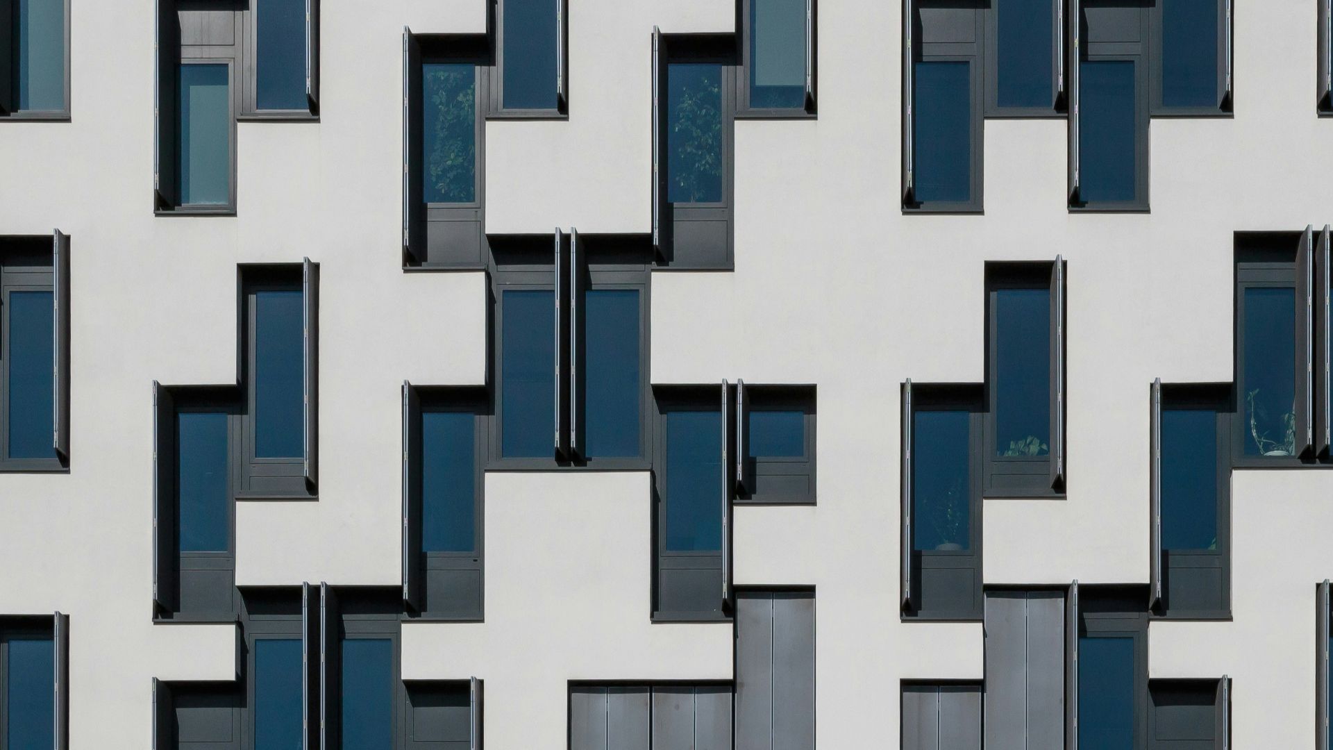 a piano in front of a building