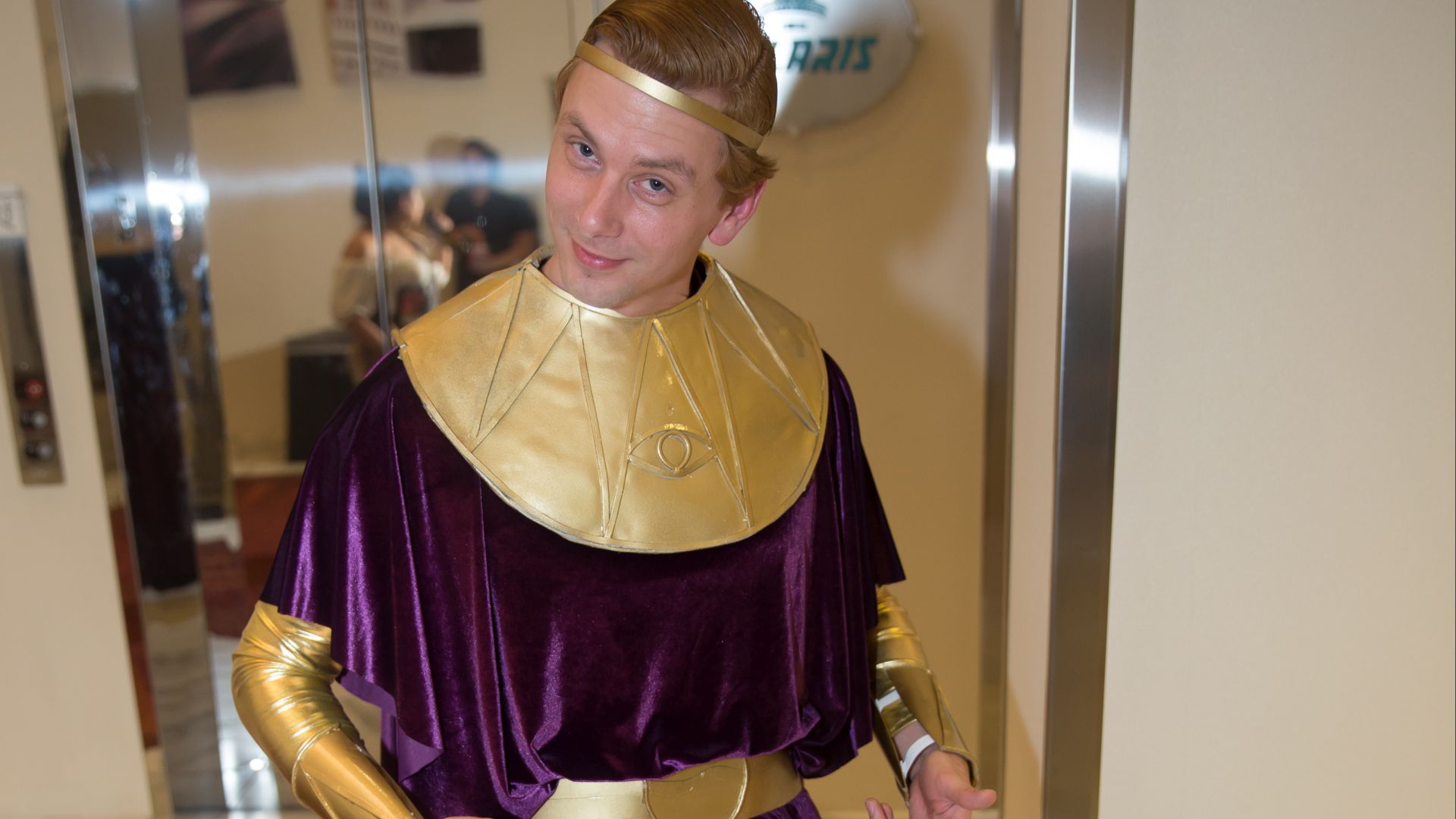 File:Dragon Con 2015 - Adrian Veidt (21283949113).jpg