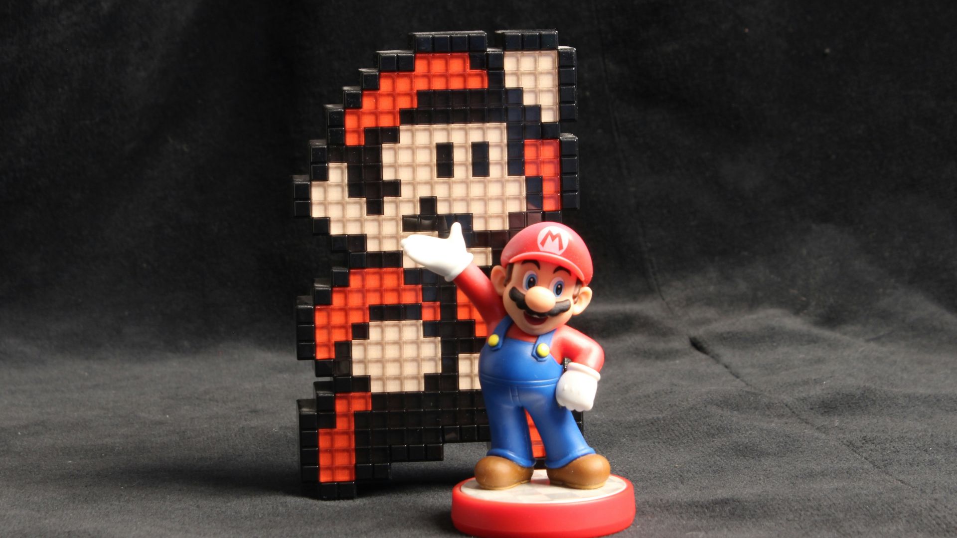 Super Mario toy