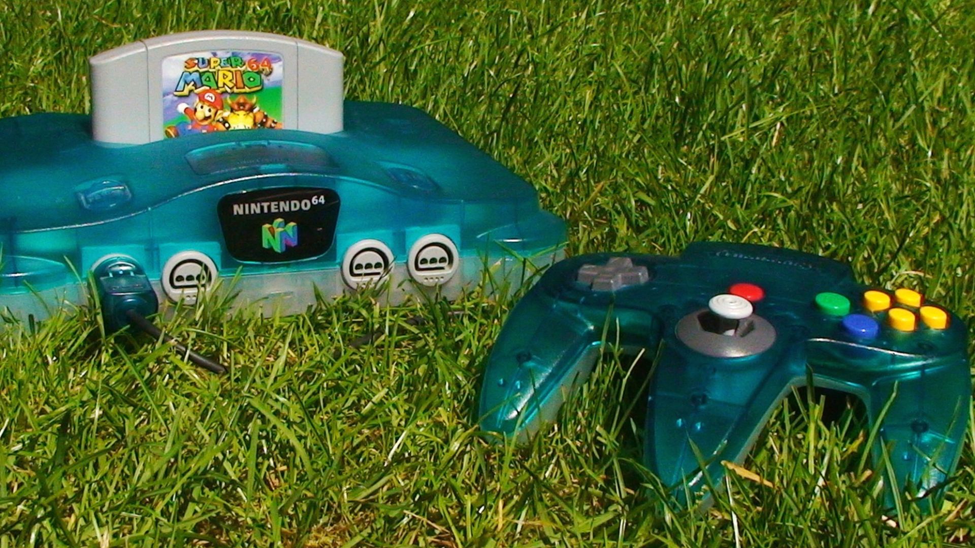 File:N64 Clear Blue with Super Mario 64 20100603.jpg