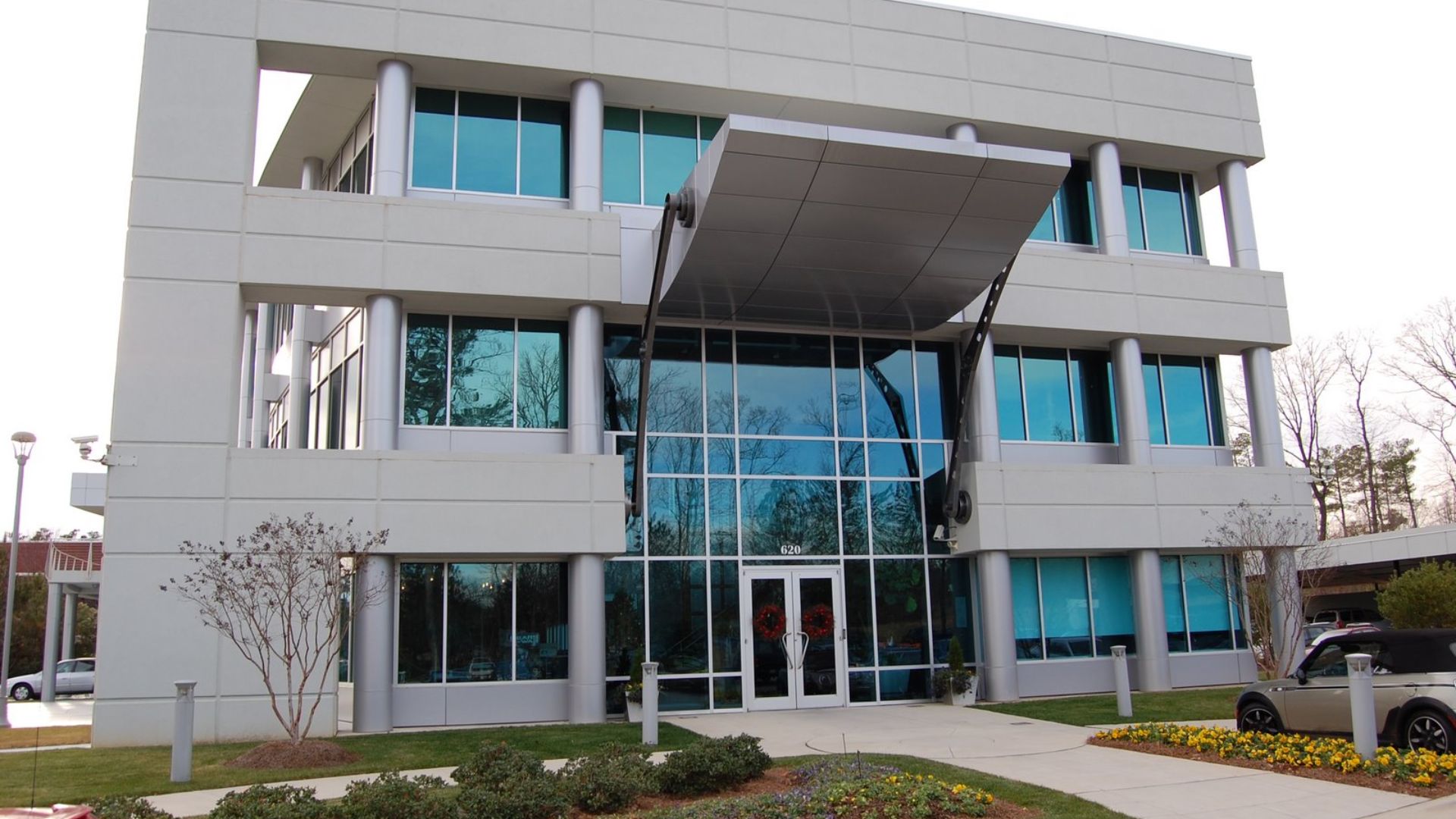 File:Epic Games building - panoramio.jpg