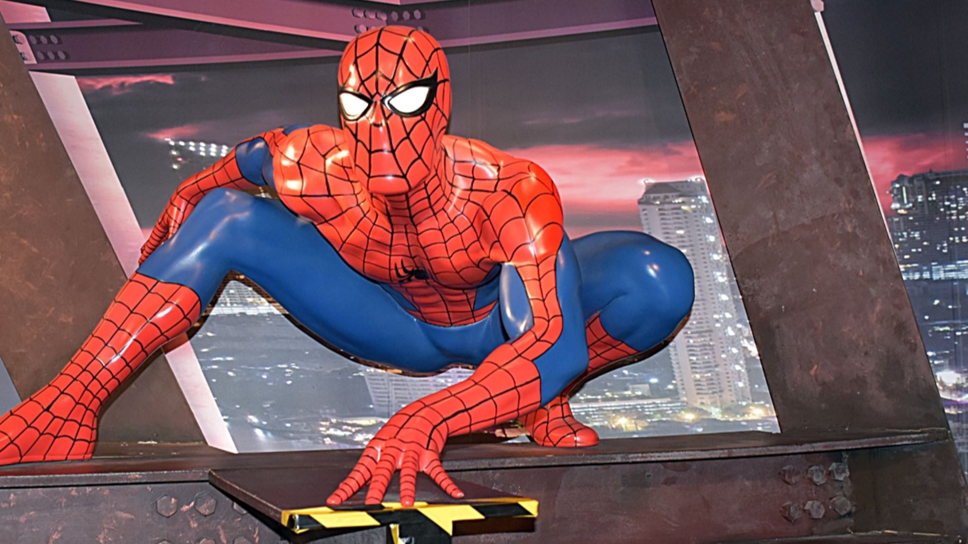 File:Spiderman - Madame Tussauds Bangkok.jpg