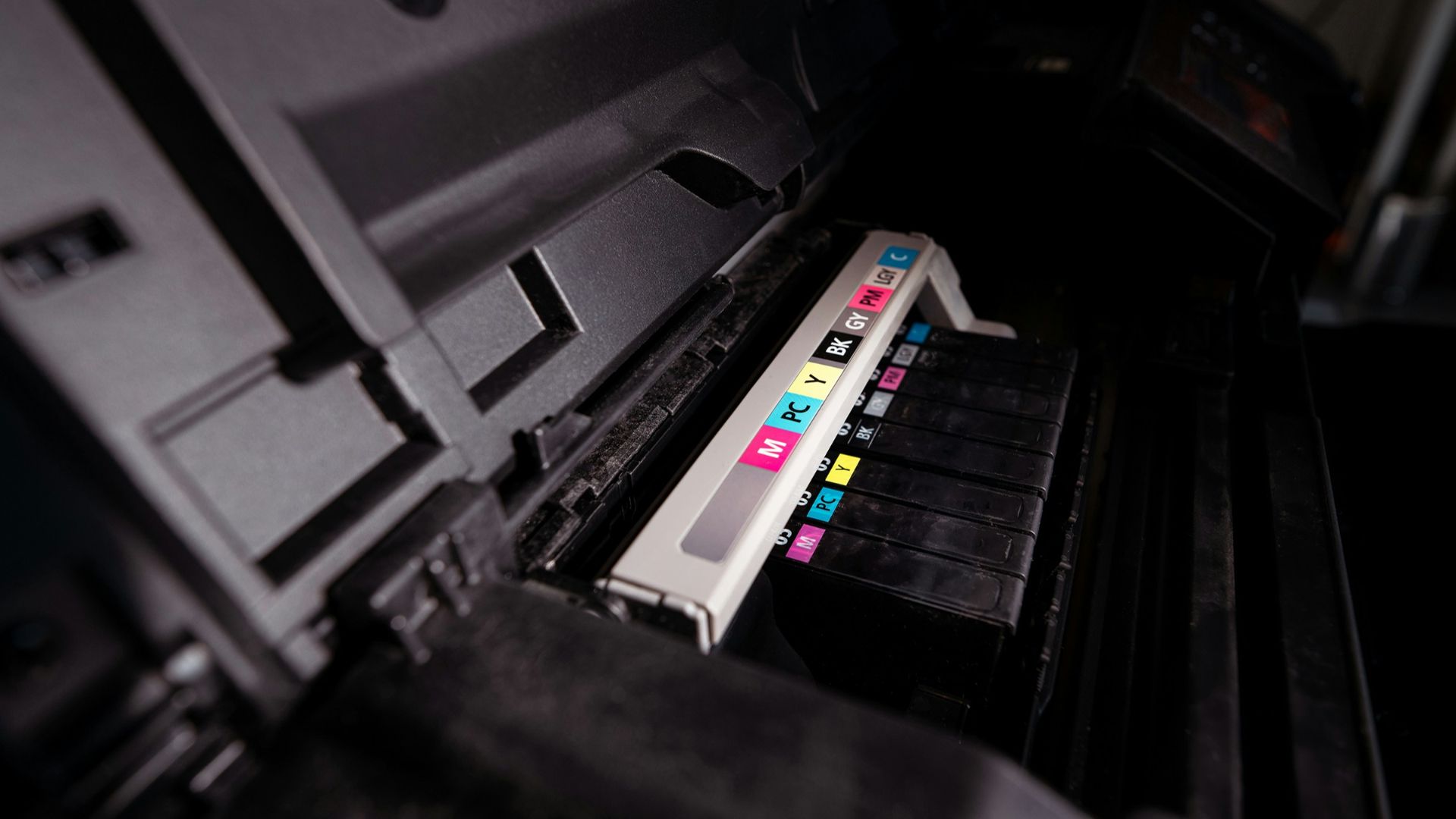 a printer that is sitting on a table
