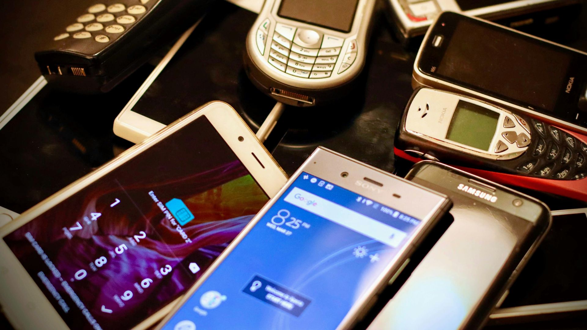 assorted-color phone lot