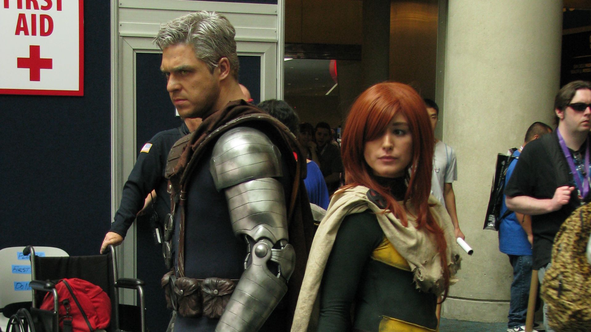 File:Cable and Hope cosplays.jpg
