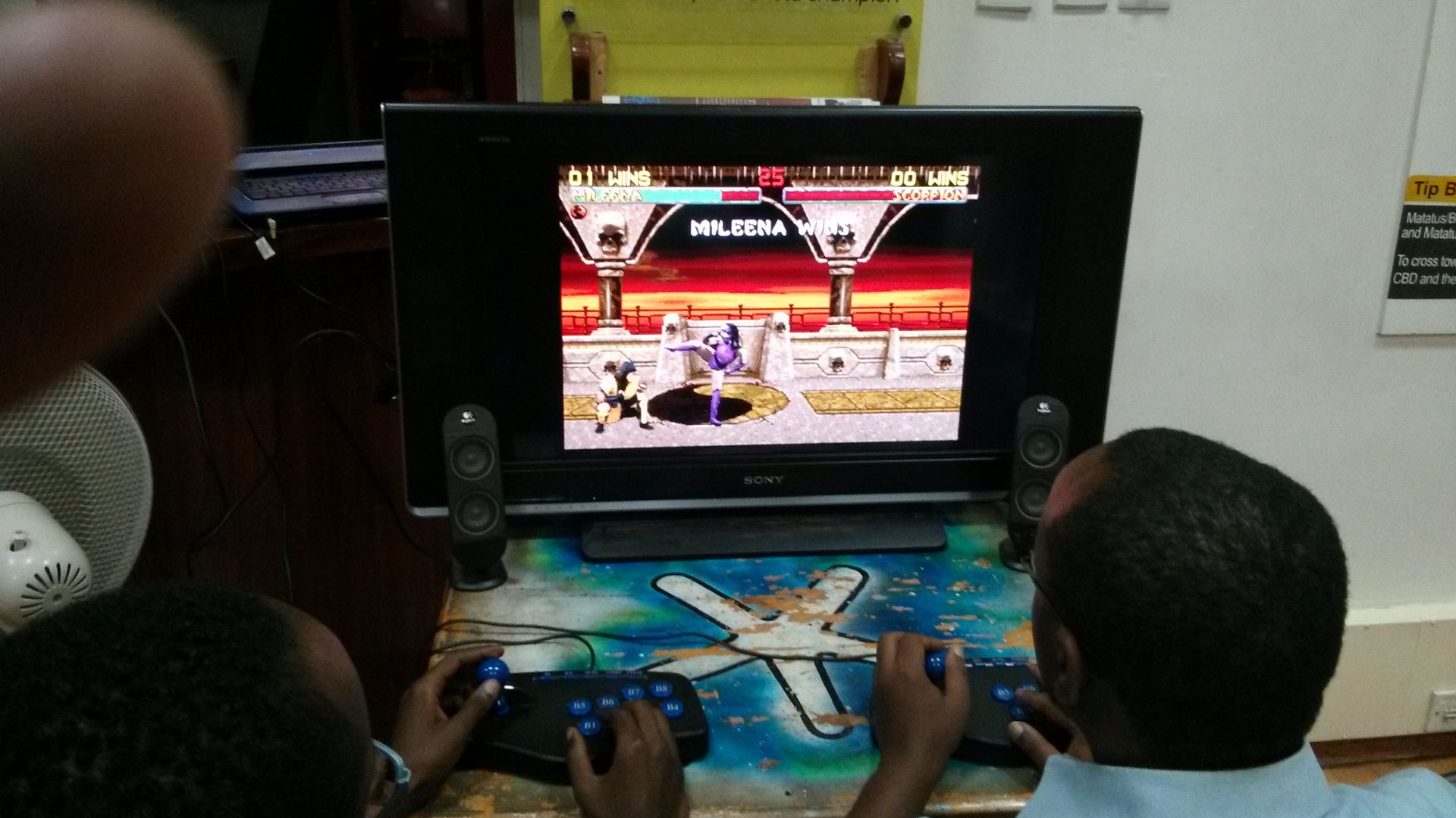 File:Gamers playing Mortal Kombat at a Nexgen gaming event in Nairobi.jpg