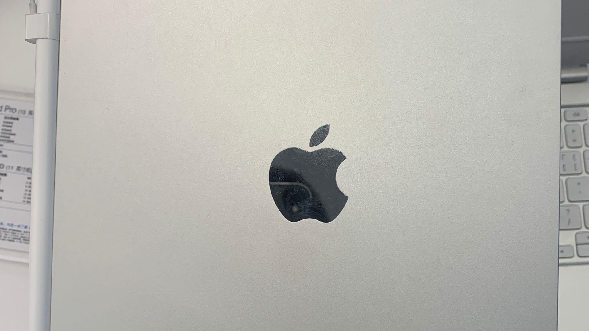 File:IPad Pro 11-inch backside.jpg