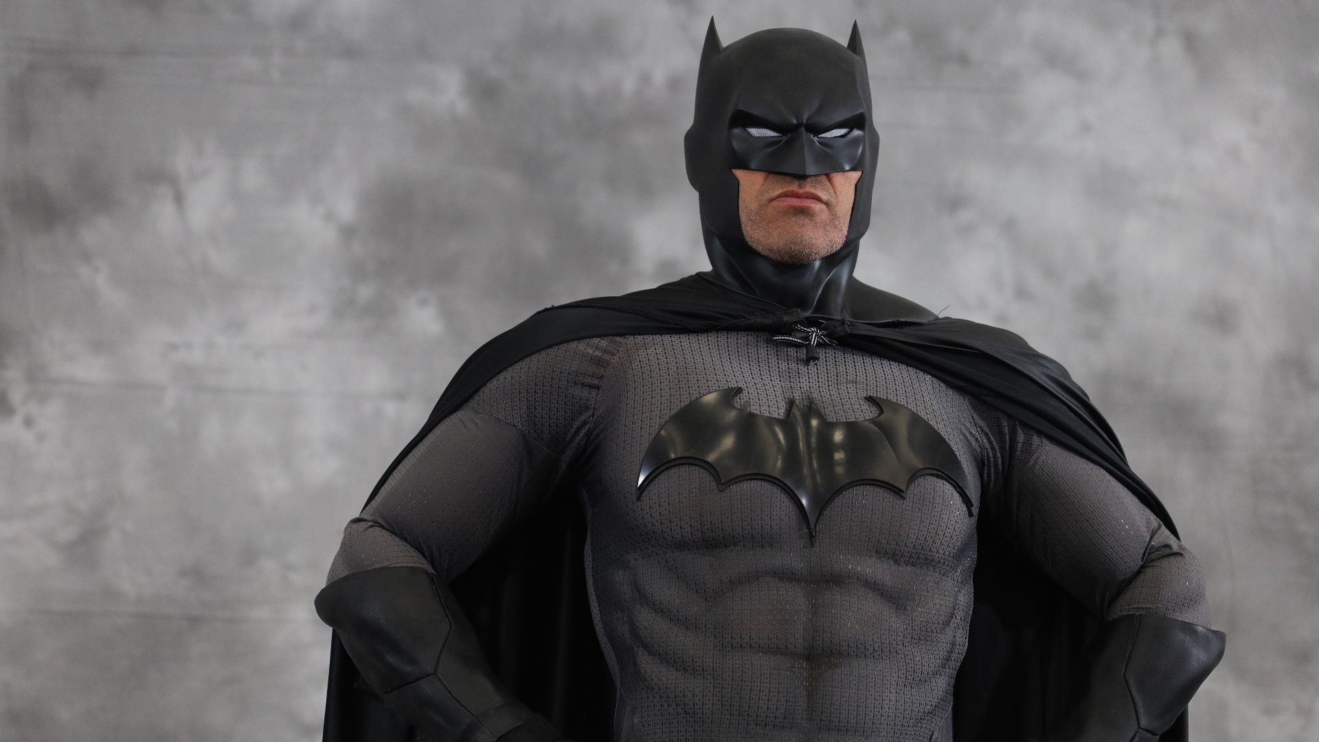 File:San Diego Comic-Con 2024 Masquerade - Cosplay of Batman 3.jpg