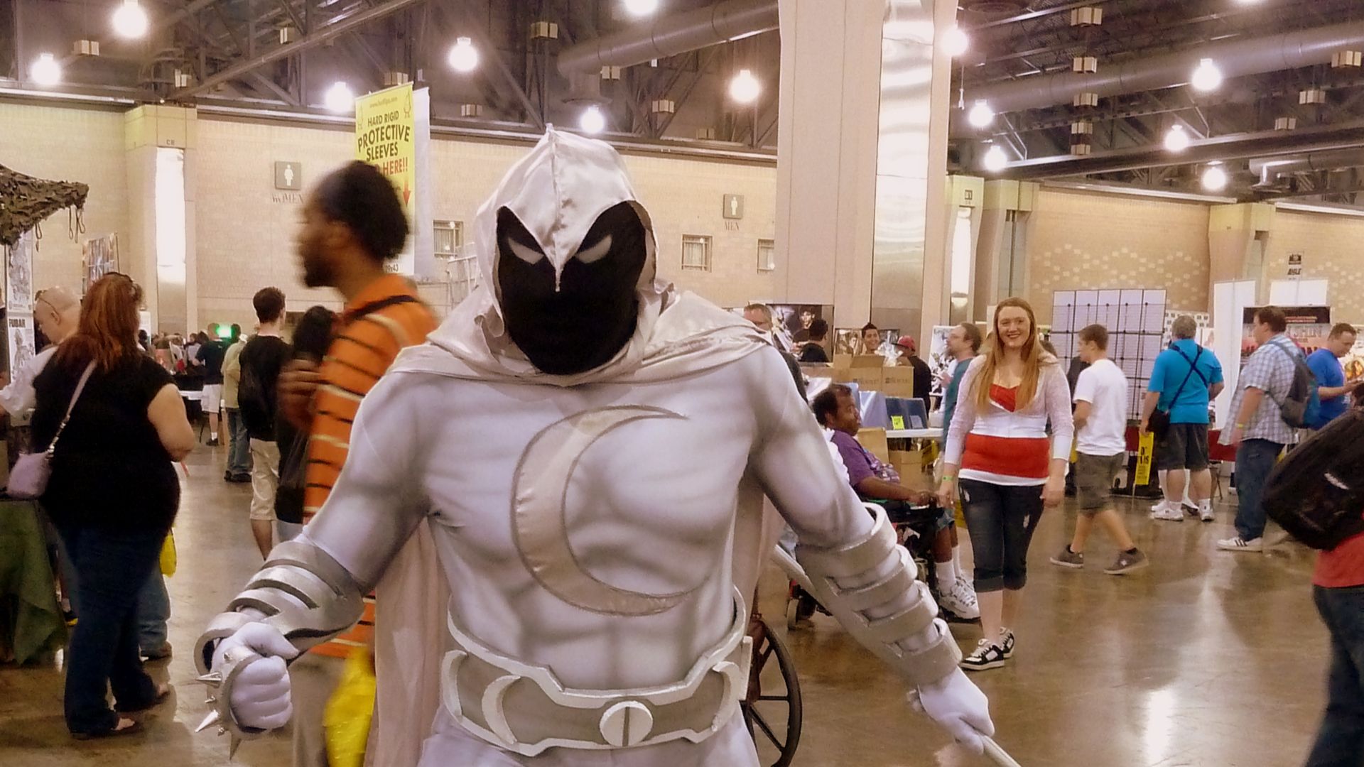File:Moon Knight cosplay 2013.jpg