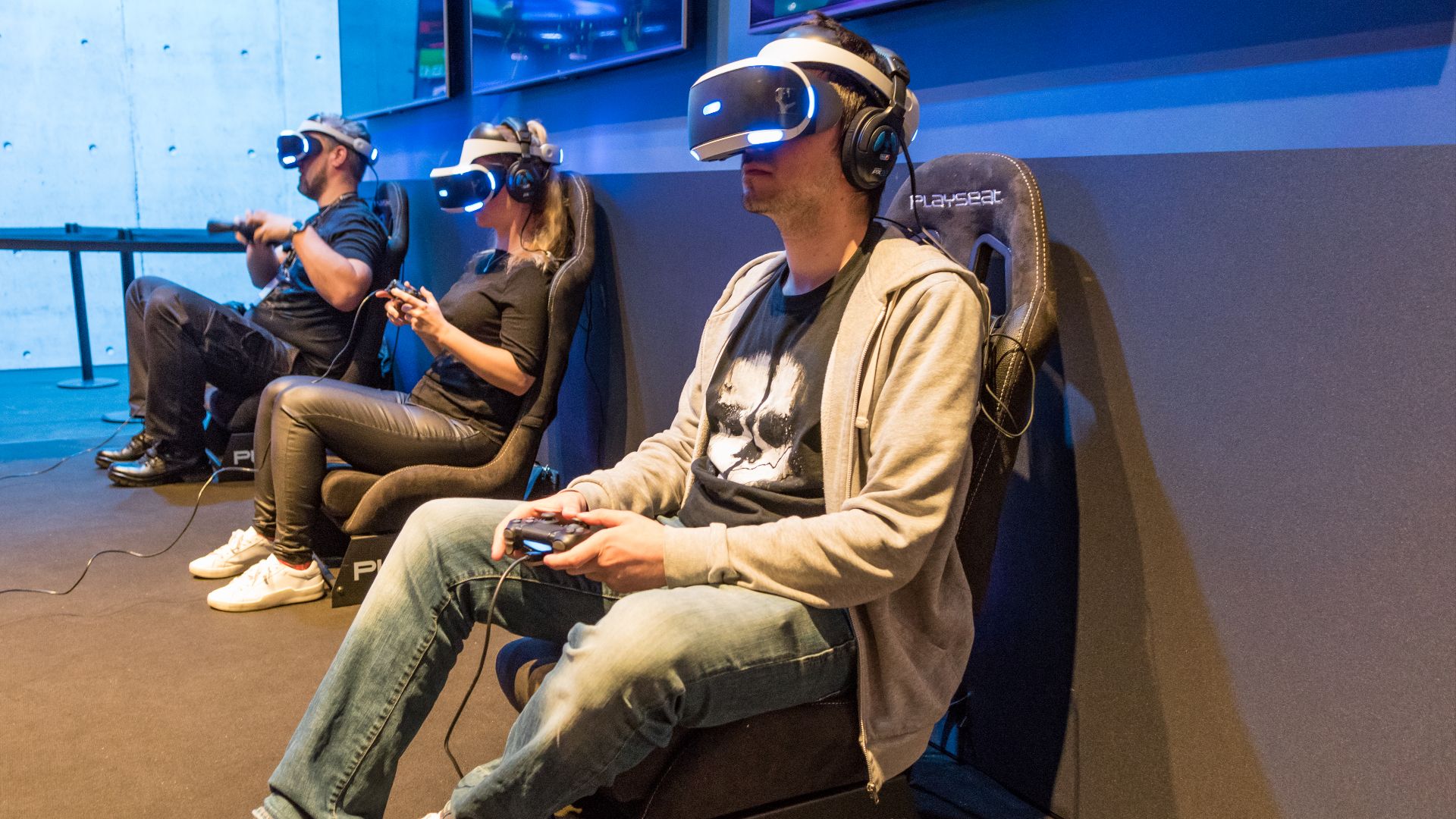 File:Gamescom Playstation VR Playseat (36454815300).jpg