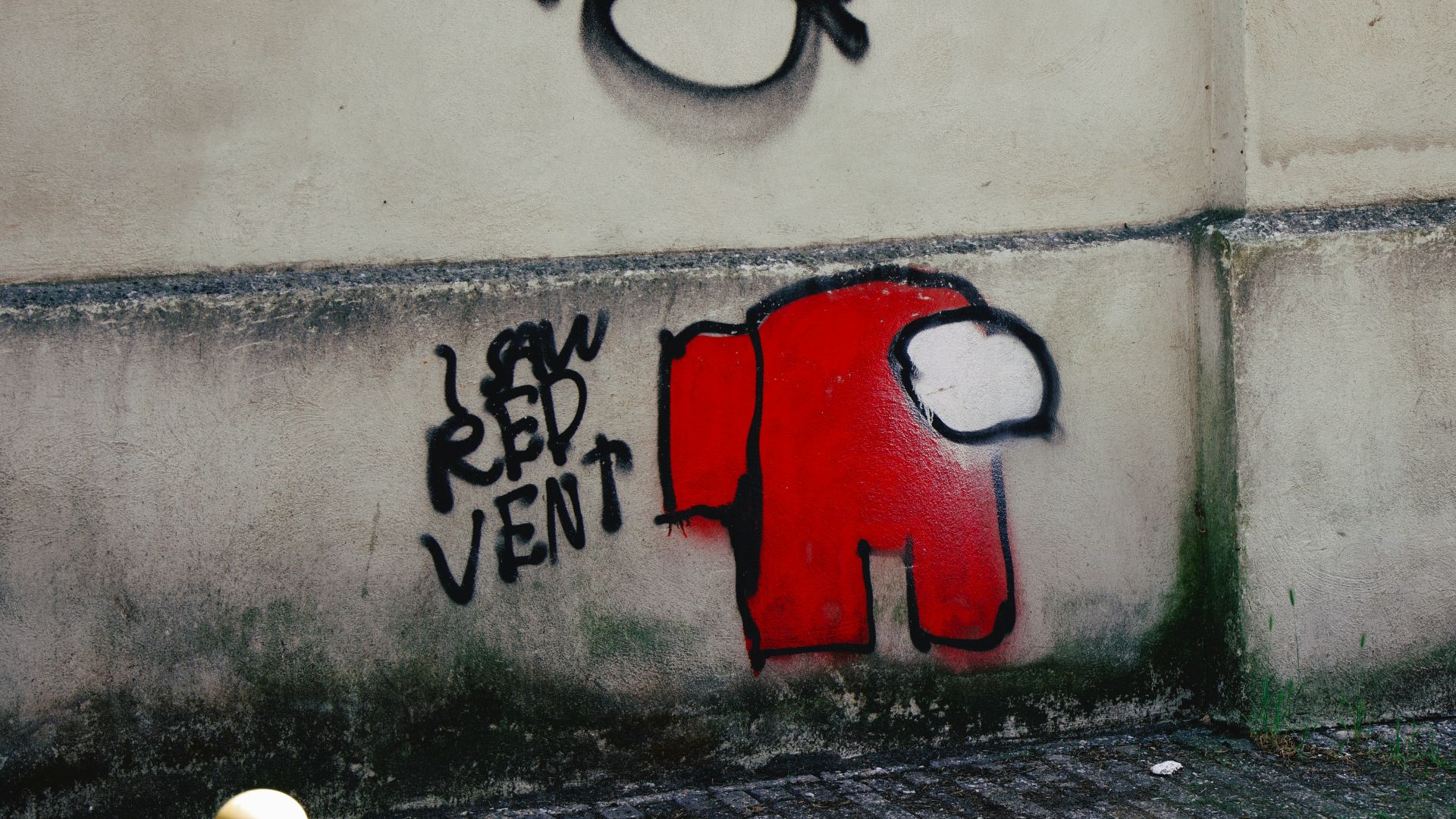 a wall with graffiti