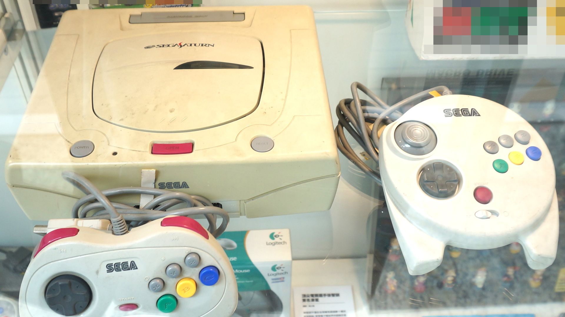 File:Sega Saturn at Nostalgia Game Show 20210313.jpg