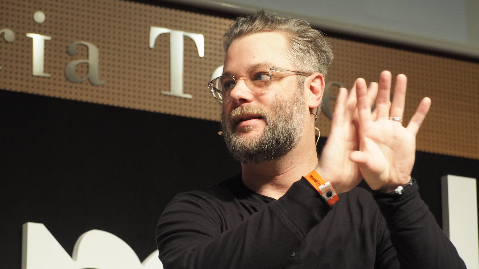 File:Cory Barlog, Gamelab 2019.jpg