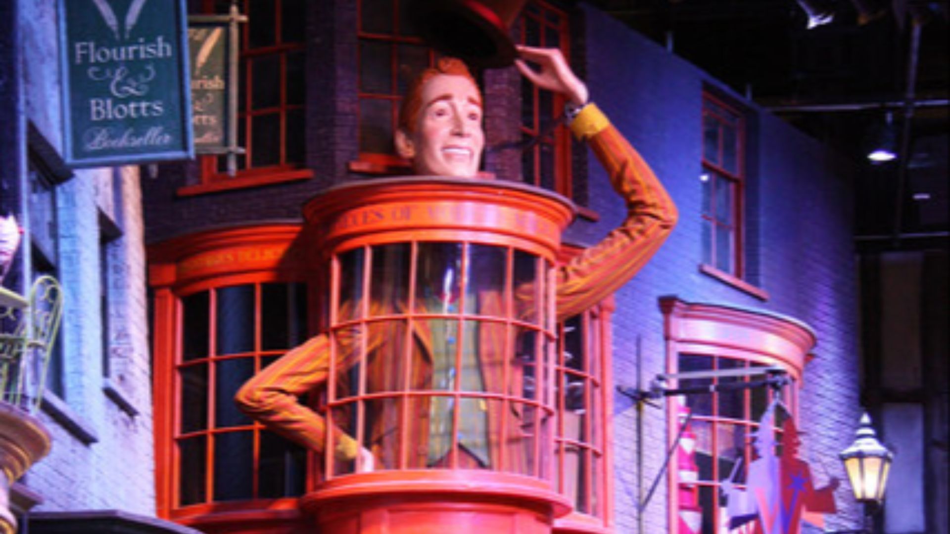 File:Weasleys Wizard Wheezes-geograph.org.uk-3264610.jpg
