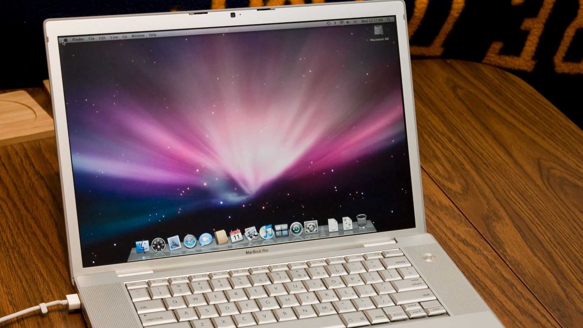File:Macbook Pro (3346288138).jpg