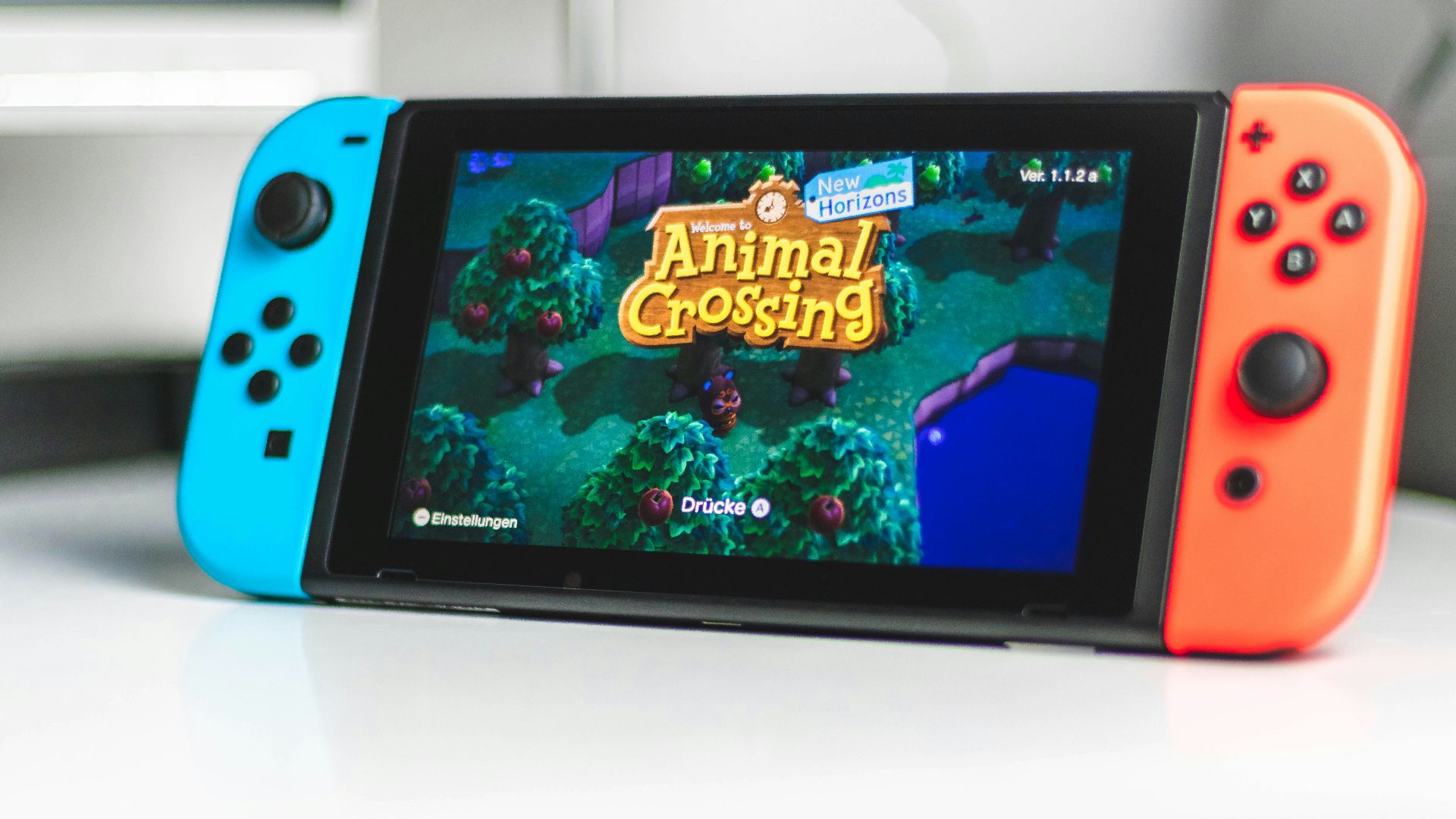 blue nintendo switch game console