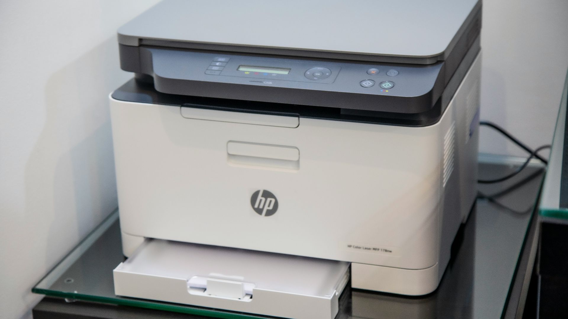 white and gray hp all in one printer