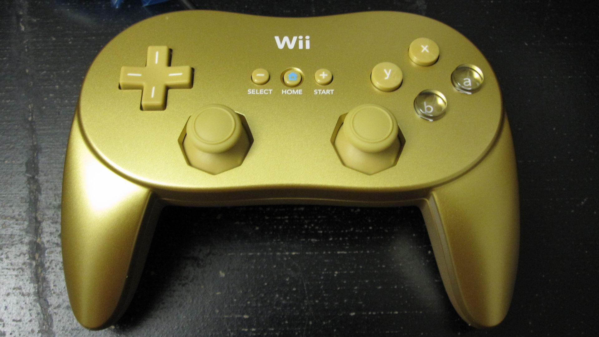 File:Gold classic controller pro.JPG