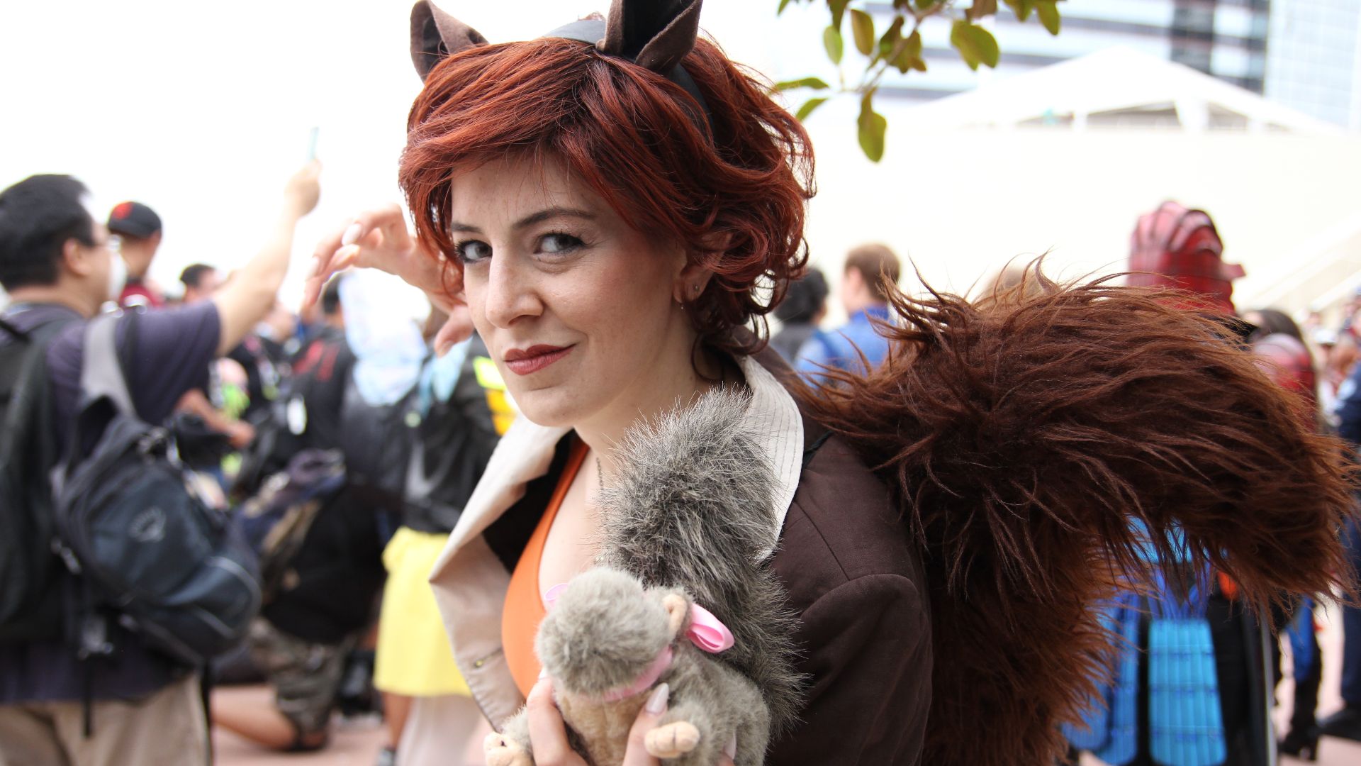 File:Squirrel Girl Cosplayer at the 2018 Comic-Con International.jpg
