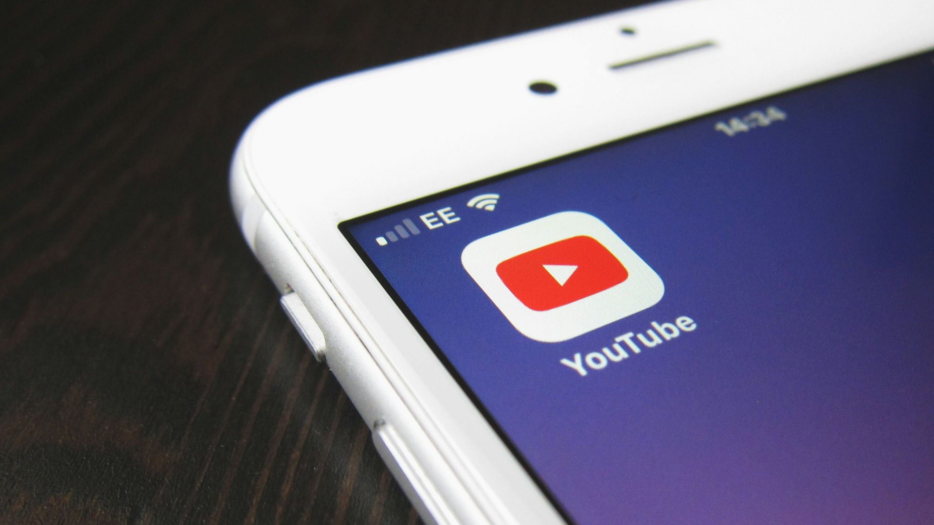 YouTube in iPhone screengrab