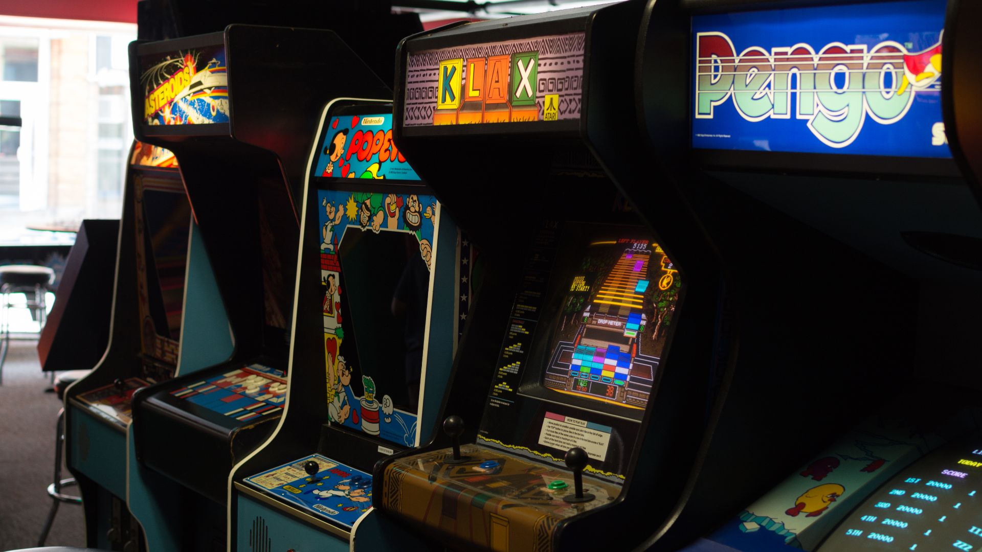 File:Video games Asteroids Popeye Klax Pengo.jpg