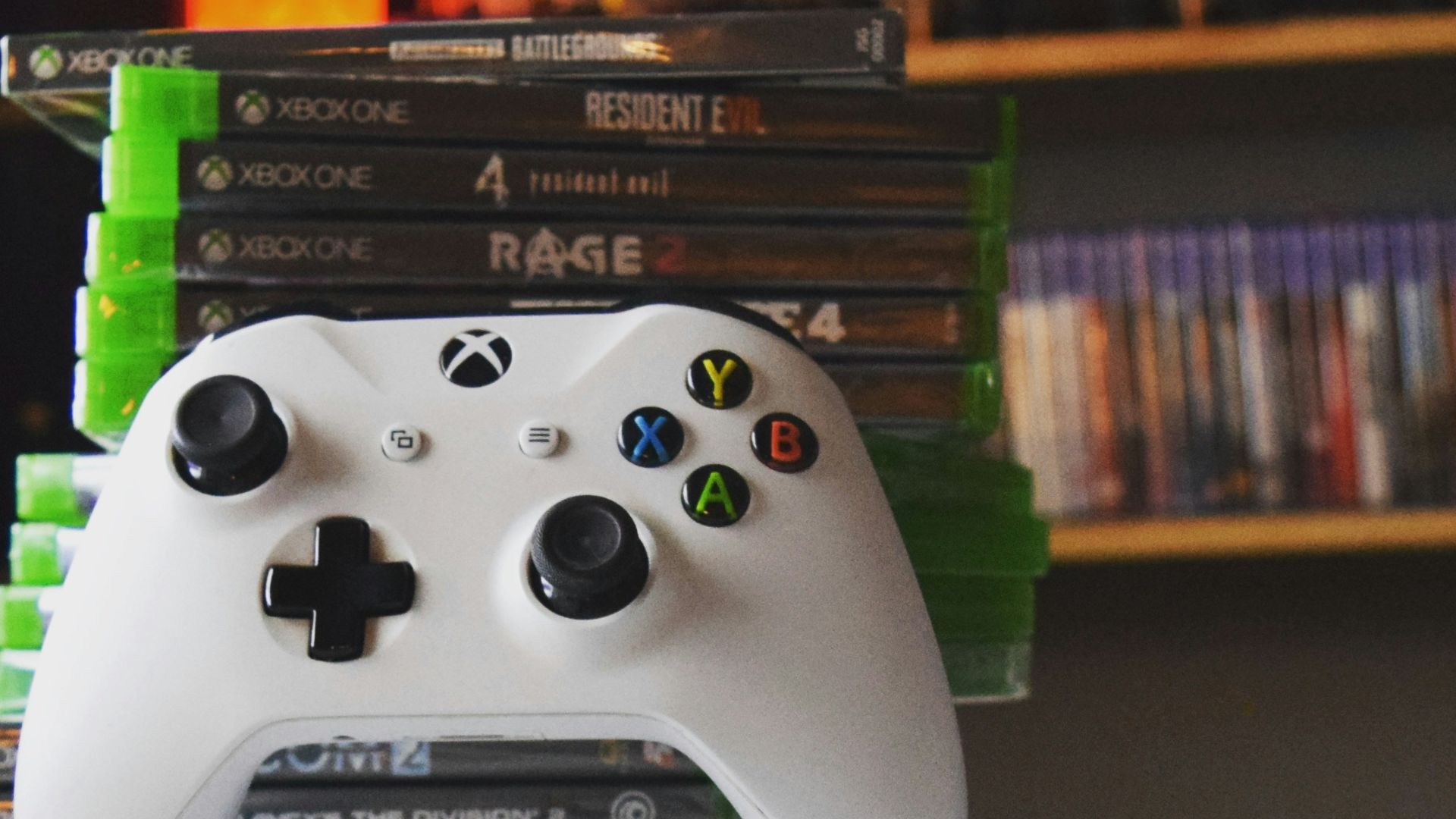 white xbox one game controller