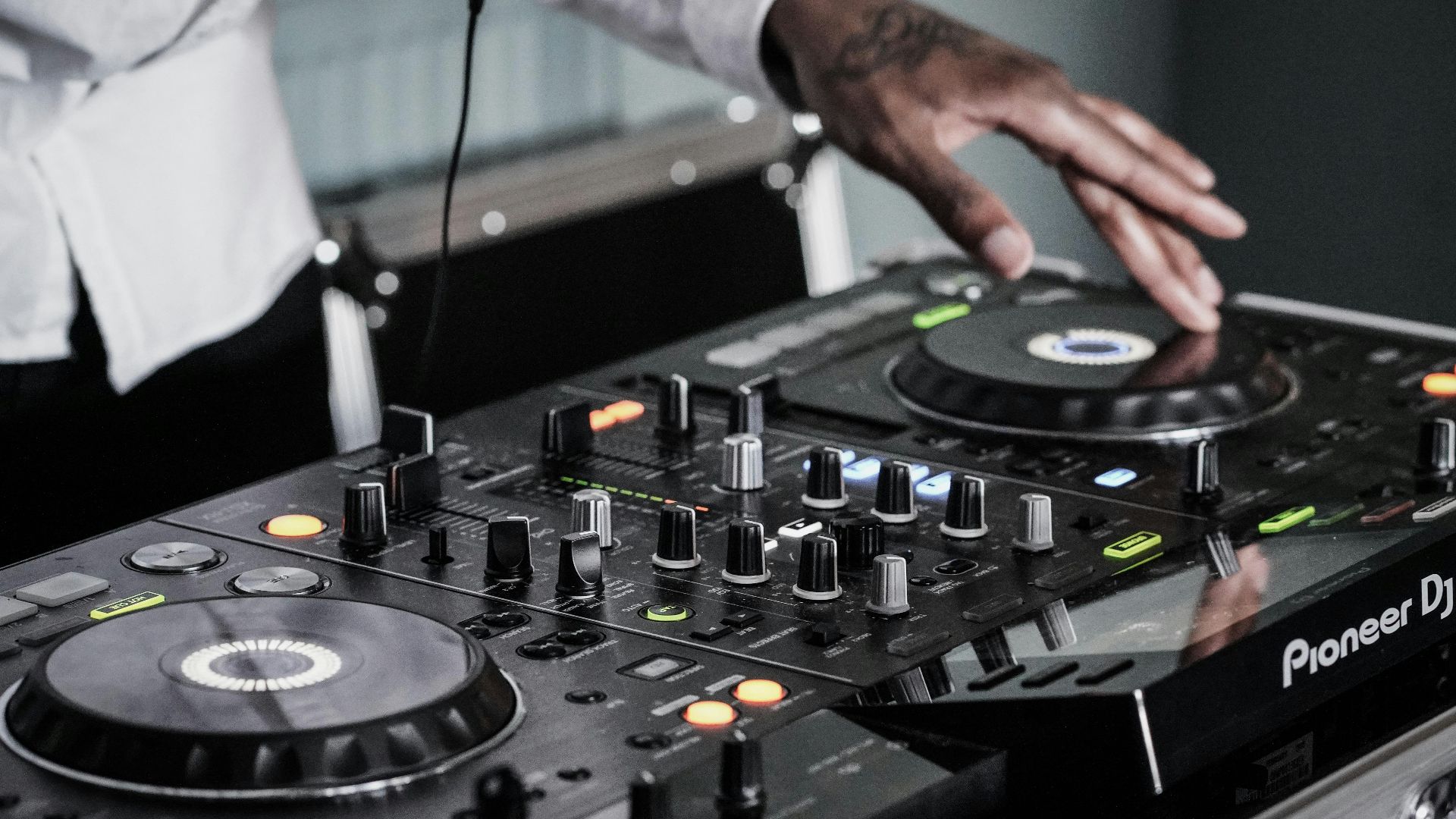 person touching black terminal mixer