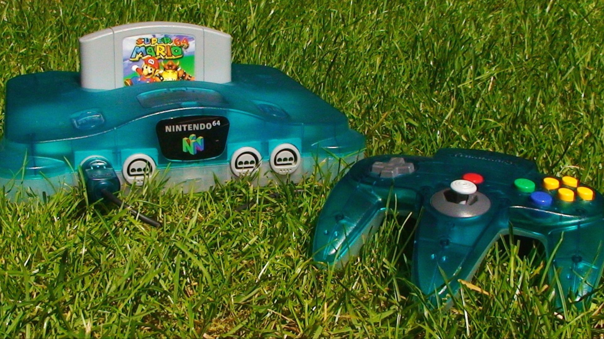 File:N64 Clear Blue with Super Mario 64 20100603.jpg