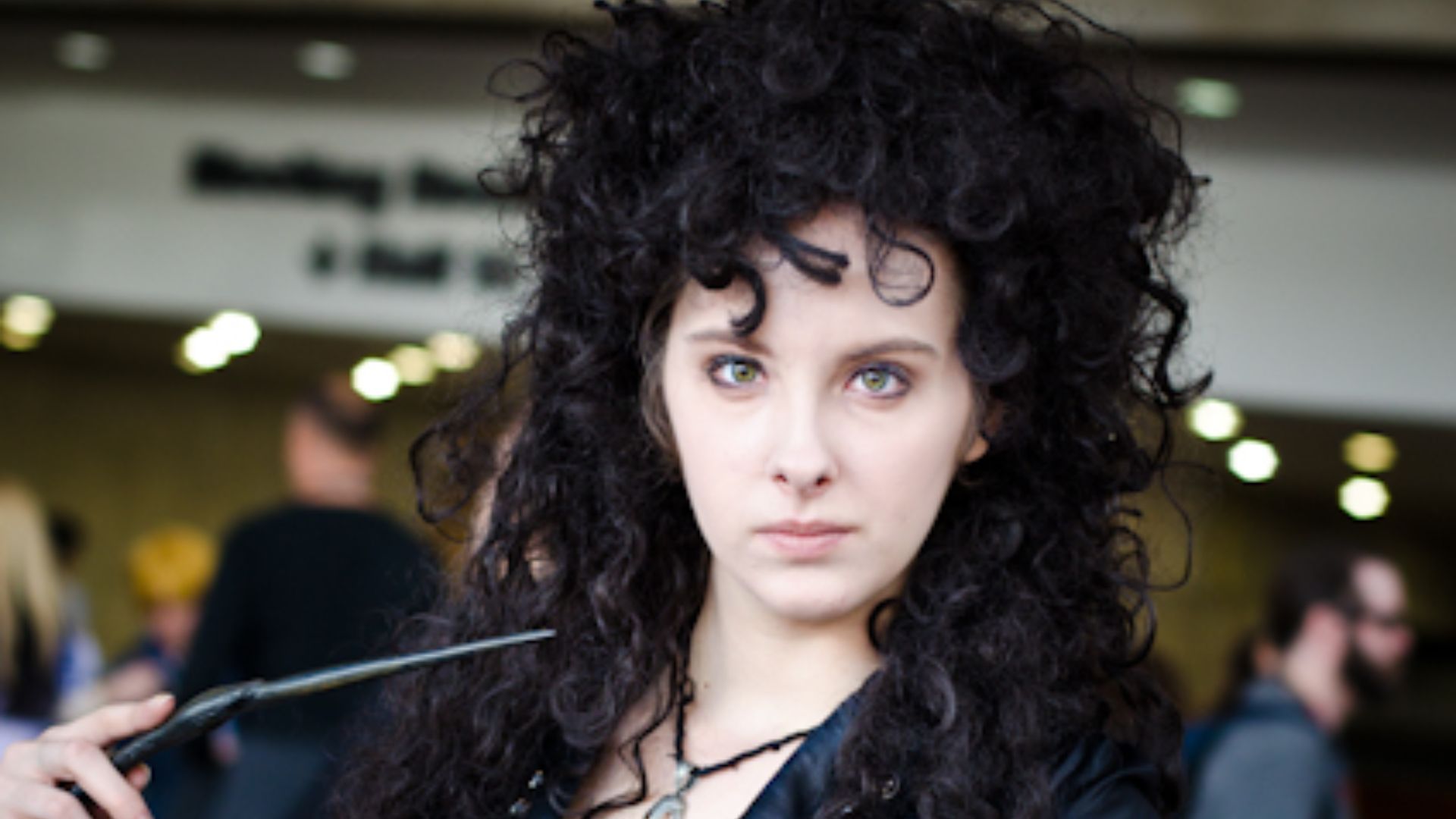 File:NYCC 2011 - Bellatrix Lestrange (6311280820).jpg