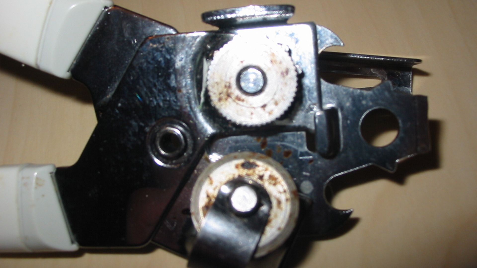 File:Can opener detail.JPG