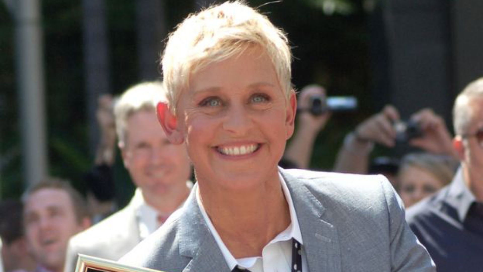 File:EllenDeGeneresHWOFSept2012.jpg