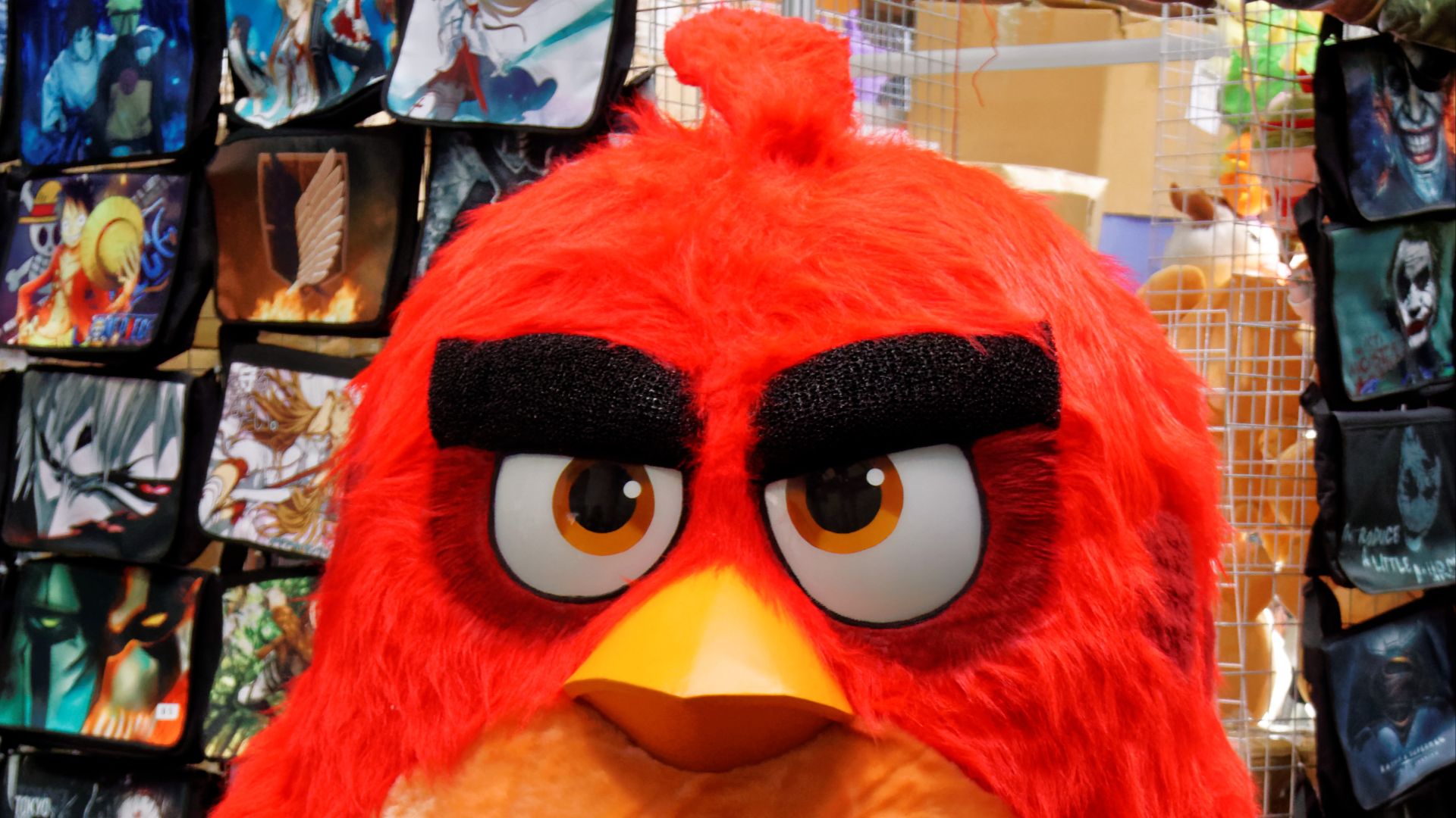 File:Comic Con Brussels 2016 - Angry Birds (26675226465).jpg