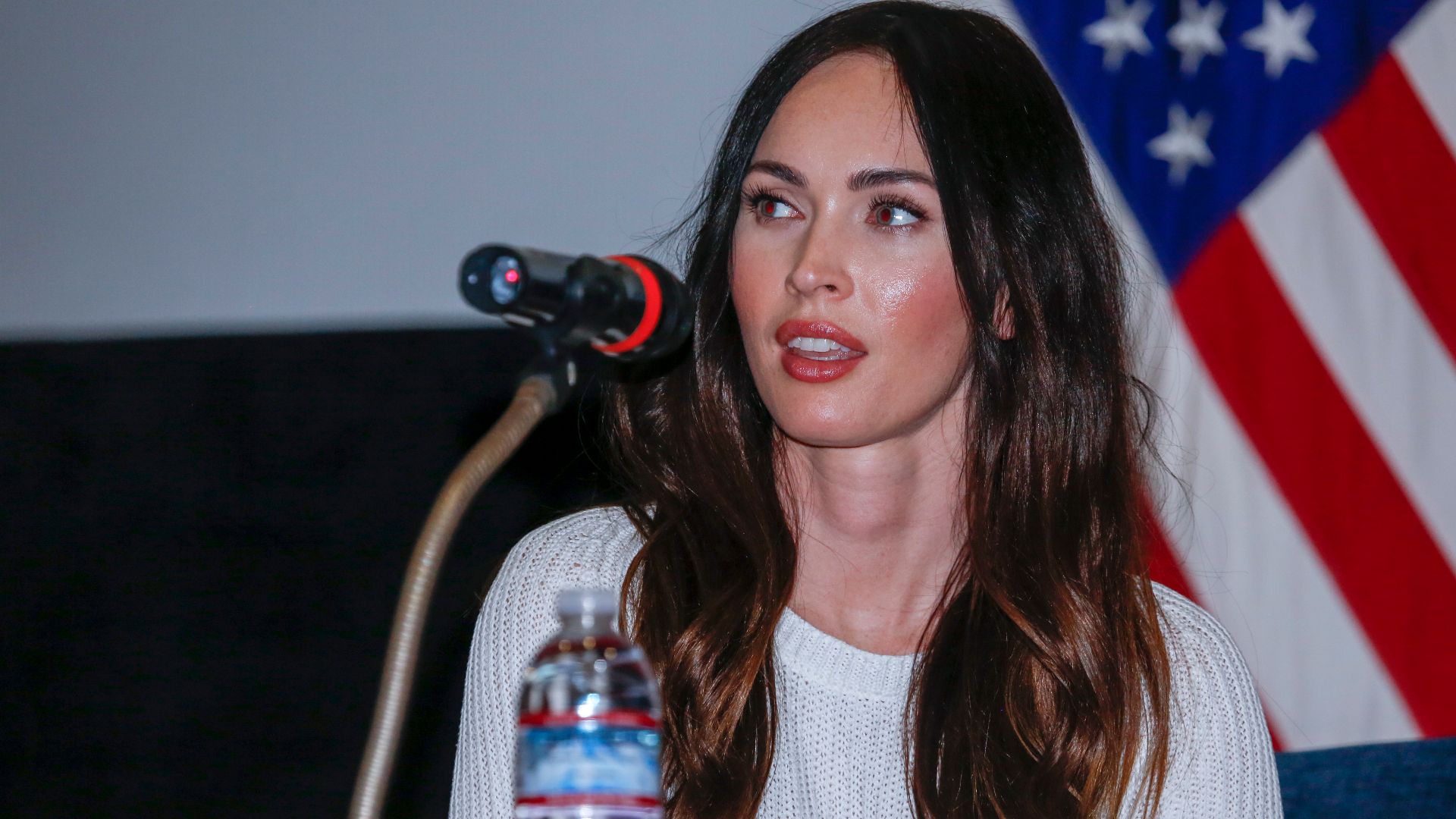 File:Megan Fox South Korea.jpg