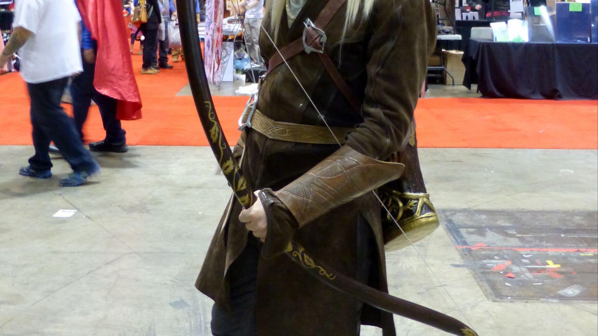 File:C2E2 2014 - Legolas (14292391503).jpg