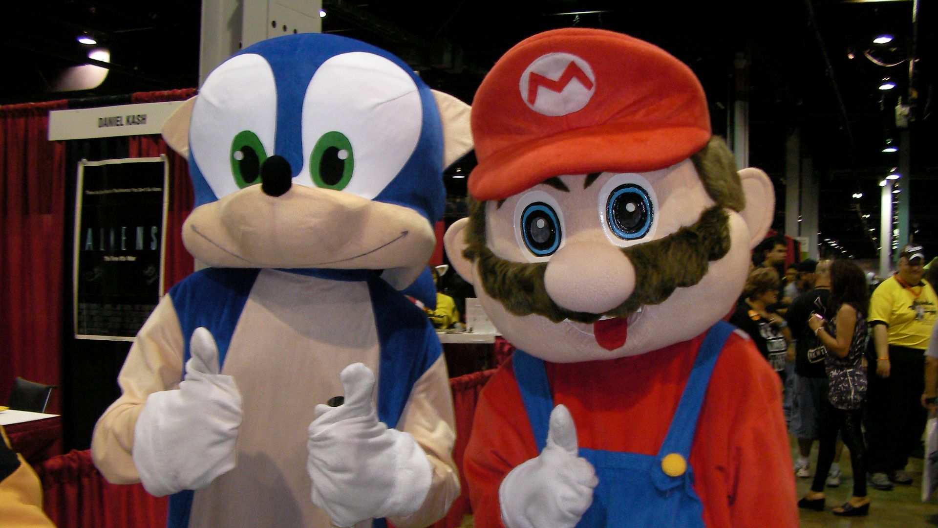 File:Sonic and Mario.jpg